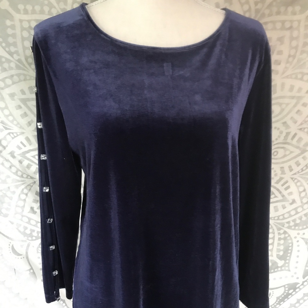 Velvet top